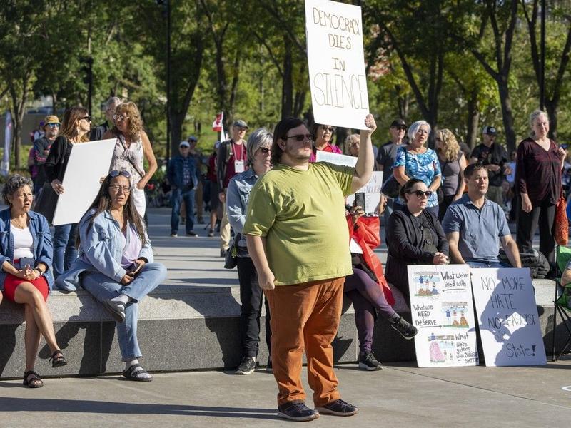 Breakenridge: Province needs to fund Elections Alberta after throwing door wide open