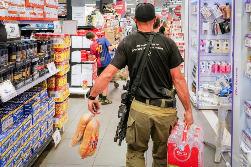 Comptroller finds state fumbled pay, protections for overburdened reservists