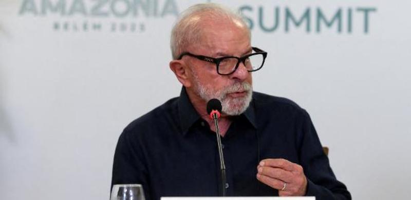 Lula segue exibindo sua colossal inaptidão sobre questões de gênero