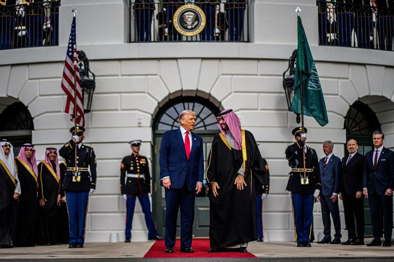 Trump Welcomes Saudi Leader MBS With Red Carpet and Lavish Ceremony