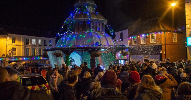 Town's Christmas lights switch to be 'brighter and better' than before Town's Christmas lights switch to be 'brighter and better' than before