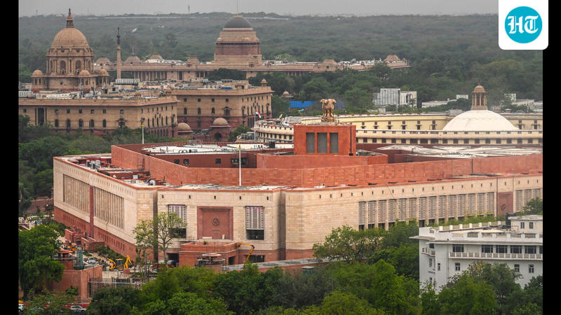 Deregulation as a tool to discipline the State