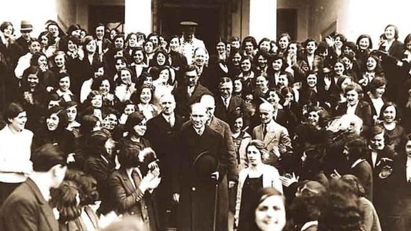 Kemalizm karşıtlığının maskesi - Tunay Şendal Kemalizm karşıtlığının maskesi - Tunay Şendal