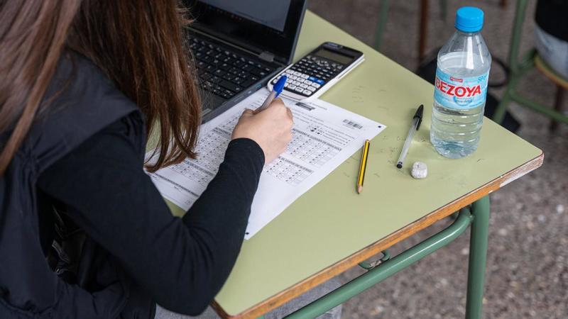 Educar no es delegar Educar no es delegar