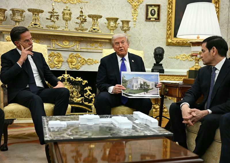 Grands travaux et démesure : Trump réinvente la Maison Blanche Grands travaux et démesure : Trump réinvente la Maison Blanche