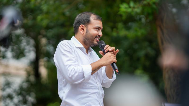 College Dropout Who Cofounded EdTech Firm Physicswallah Becomes India’s Youngest Billionaire