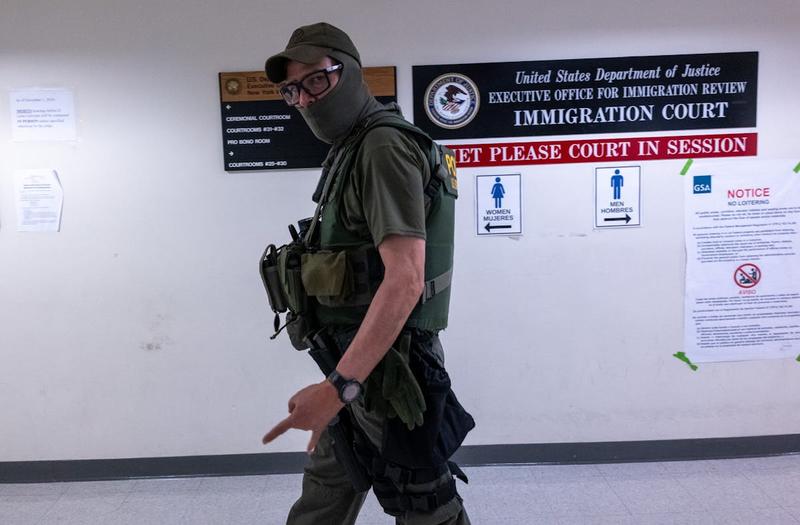 ICE Agent Arrested in Sex Trafficking Sting Told Cops: “I’m ICE, Boys”