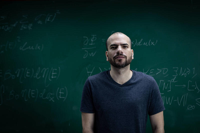 Artur Avila e a equação de Schrödinger