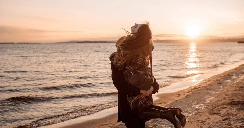 10 Signs Someone Truly Loves You