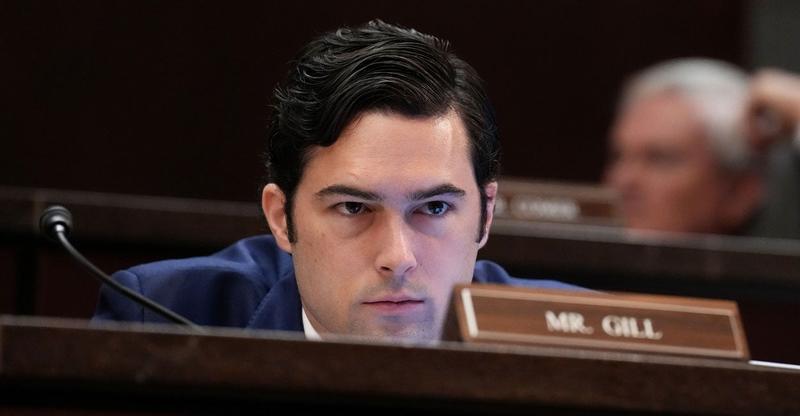 House Moves on Legislation to Expedite Deportations House Moves on Legislation to Expedite Deportations