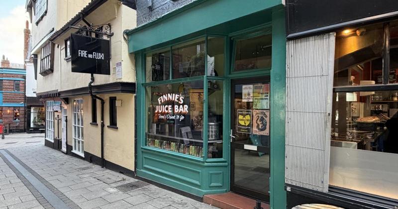 Juice bar serving rotisserie chicken reopens in Norwich Lanes after 7-year hiatus