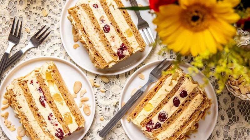 Moskva torta: Lagana, osvežavajuća i kremasta poslastica koju svi vole