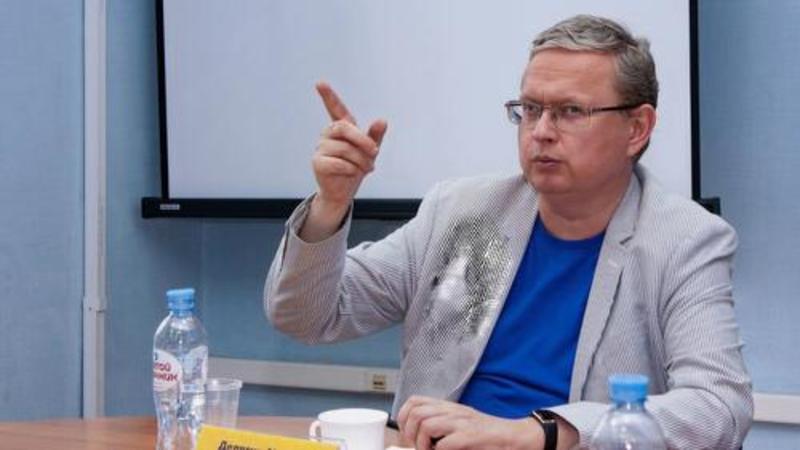 У народа не будет будущего пока у нас будет экономика для воров и олигархов, считает Михаил Делягин