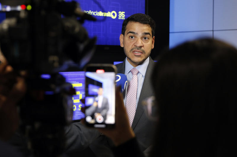 AGU sabia: escândalo no INSS ameaça vaga de Messias no STF