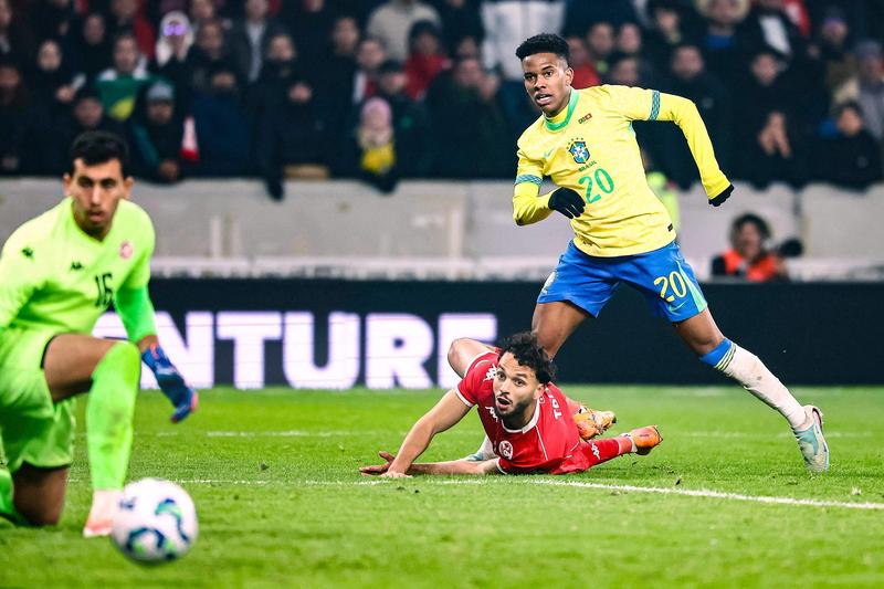 Estêvão desburocratiza o futebol