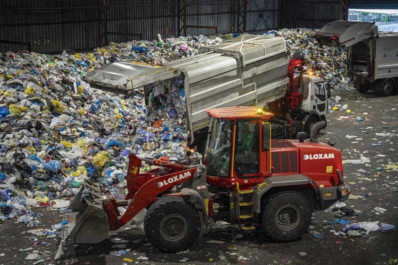 La tasa de reciclaje sube unos 140 euros anuales de media en 24.000 comercios del área de Barcelona