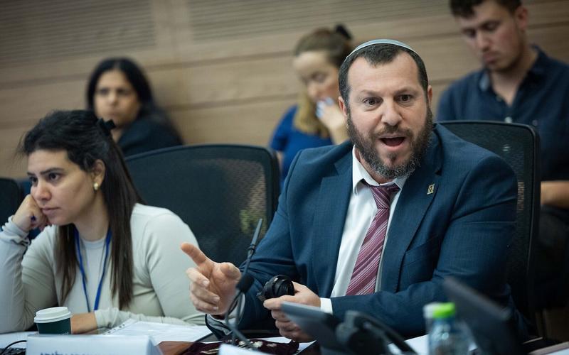 Far-right minister criticizes journalist for ‘whining’ about threats of violence