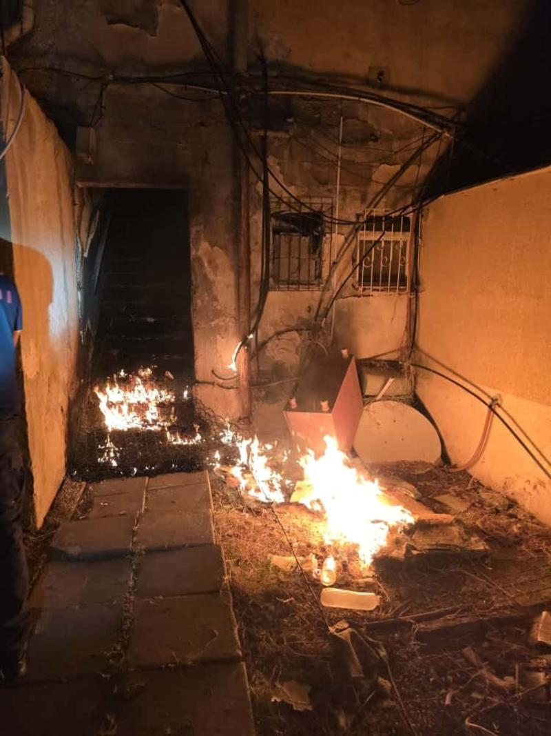 Fires in 9 Beersheba buildings lead to teen’s arrest on suspicion of arson