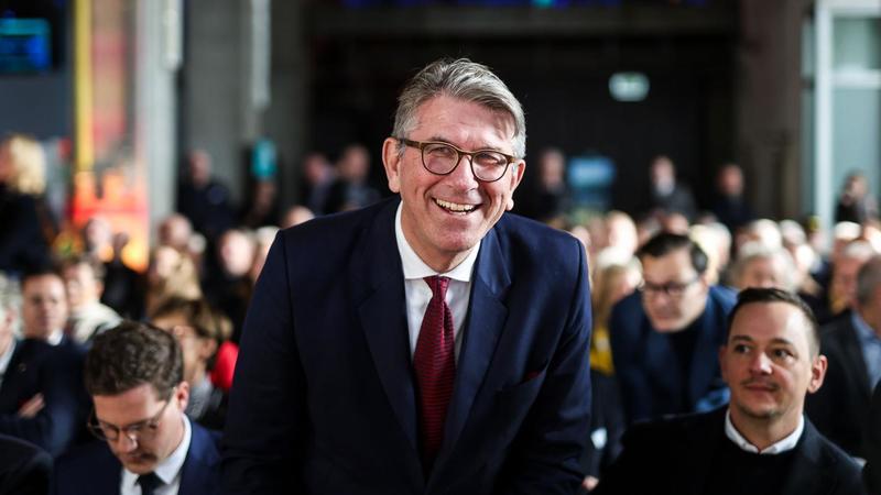 Private Geschäfte mit Politiker-Konferenzen : Im „Swinger-Club“ von Wolfram Weimer gibt es keine Sünde