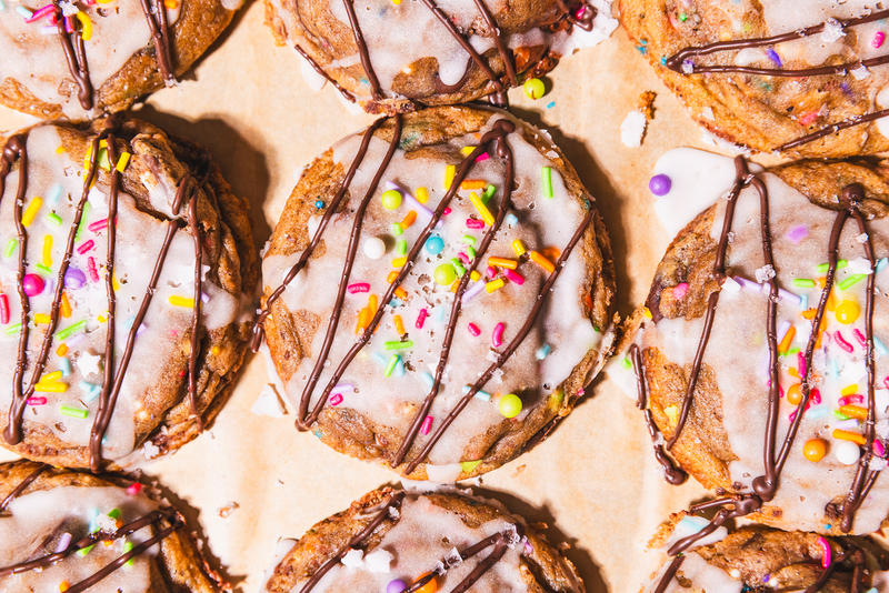 This SF tech worker sells hundreds of cookies out of her 1-bedroom apartment