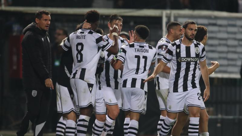 Ελβετικός σουγιάς σε ασπρόμαυρο χρώμα