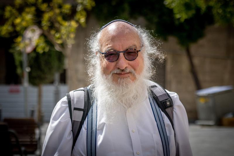 Huckabee hosted ex-spy Jonathan Pollard for meeting at US embassy, NYT reports