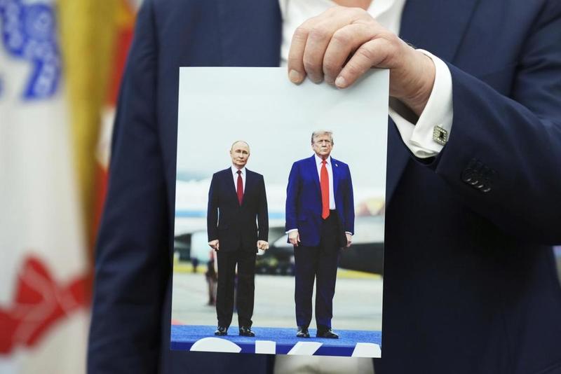 Il regalo di Trump: territori a Putin e smilitarizzazione dell’Ucraina