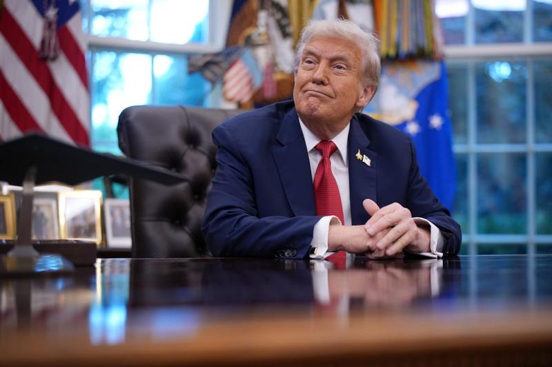 Trump Plans Shocking Order Banning States From Regulating AI