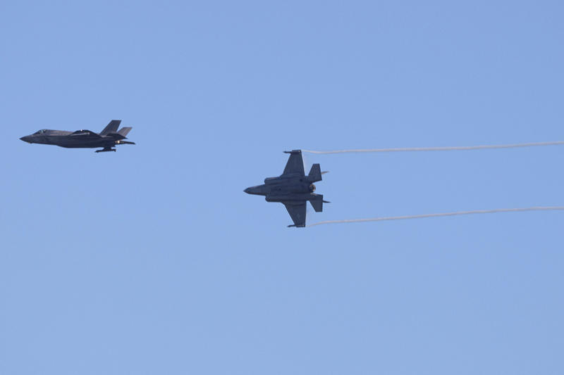 Il est trop tôt pour une flotte mixte d’avions de chasse