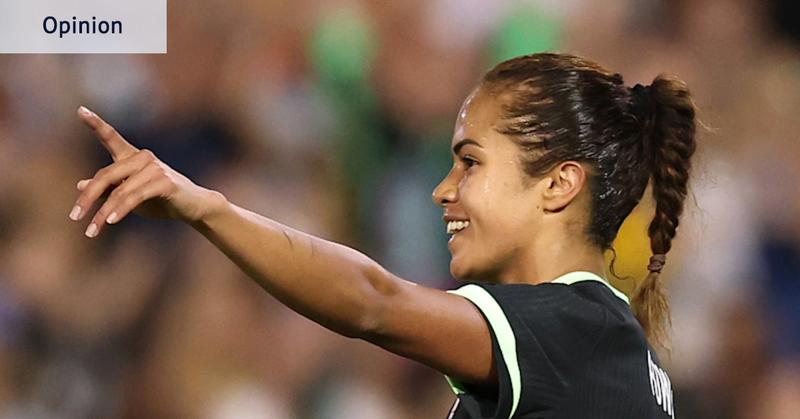 ‘Piggy’ insults and bananas as gifts? Women’s cool professionalism should have a limit ‘Piggy’ insults and bananas as gifts? Women’s cool professionalism should have a limit