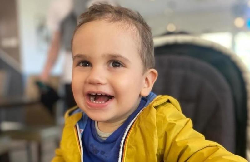 Ferrara, il piccolo Diego col sorriso lotta contro una malattia rarissima