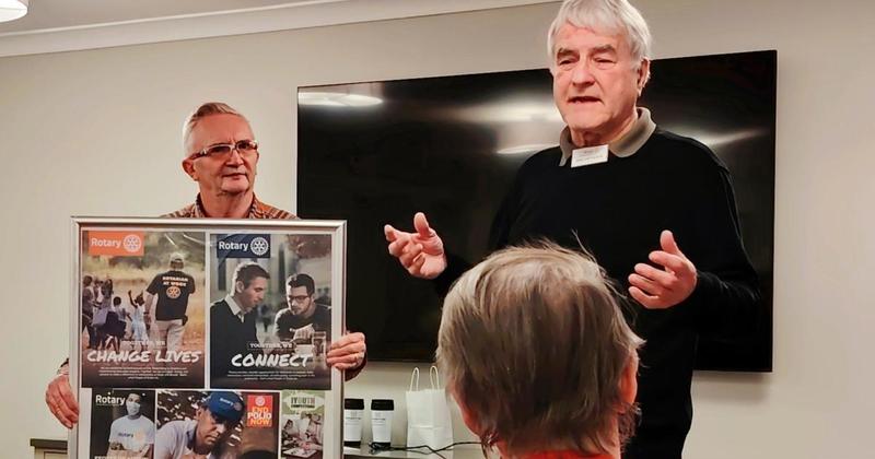 Volunteers visit care home to inspire residents Volunteers visit care home to inspire residents