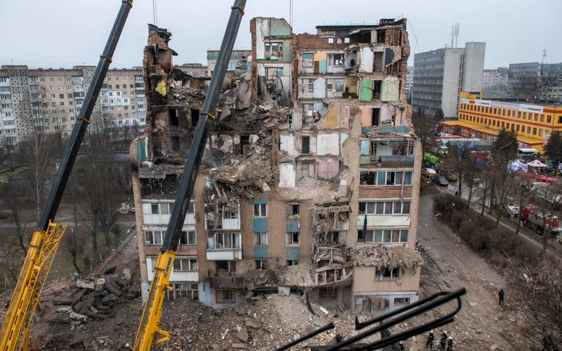 Οι ΗΠΑ προχωρούν σε ένα ρεαλιστικό συμβιβασμό στο Ρωσουκρανικό – Αντίθετα η ΕΕ ζητάει κλιμάκωση της έντασης