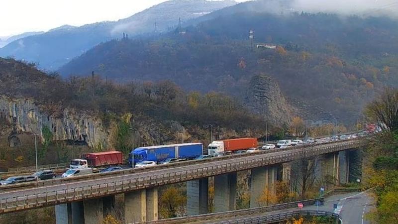 Chiusa l’alternativa: viabilità nel caos in Valle Brembana Chiusa l’alternativa: viabilità nel caos in Valle Brembana