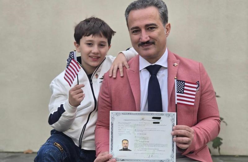 Luciano Lamonarca è cittadino statunitense. Lui ringrazia con “American Dream”