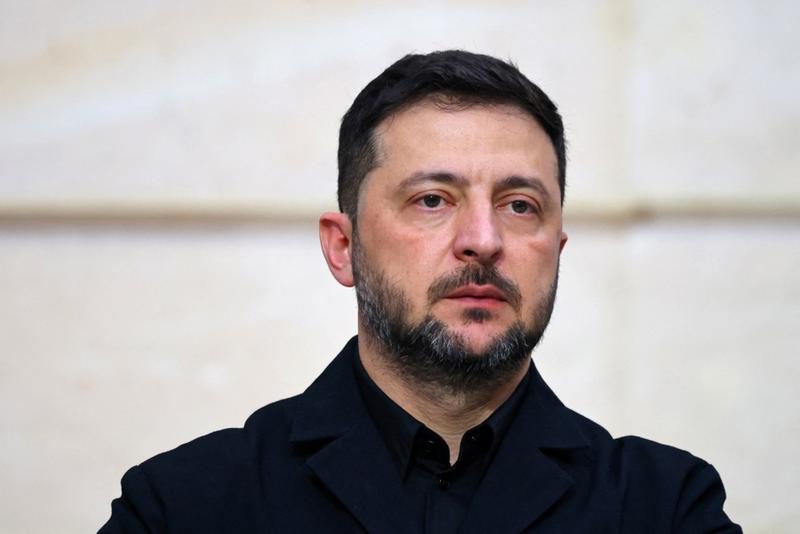 Zelenski traži „dostojanstven mir“ dok SAD nude plan s ustupcima Rusiji Zelenski traži „dostojanstven mir“ dok SAD nude plan s ustupcima Rusiji