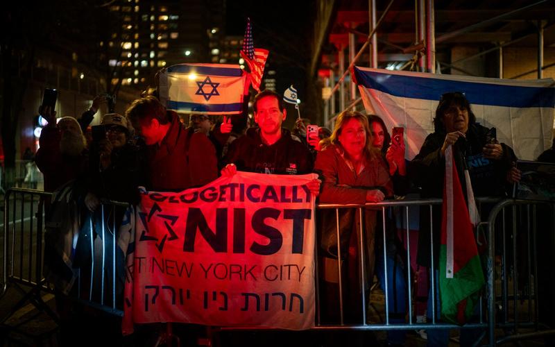 Can a US law protecting abortion clinics push back against protests at synagogues?