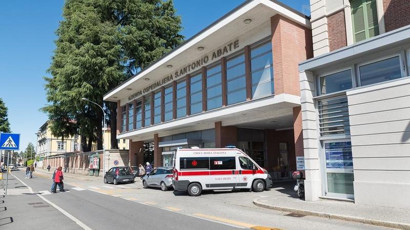 Donna picchiata e abusata in centro a Gallarate, verifiche sulle riprese delle telecamere
