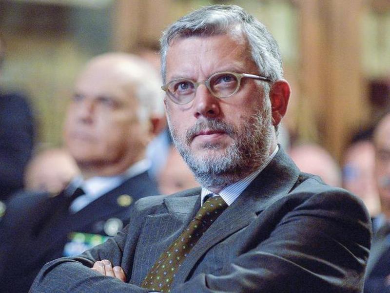 Garofani, nove cose che abbiamo appreso (dopo aver guardato gli approfondimenti in tv)