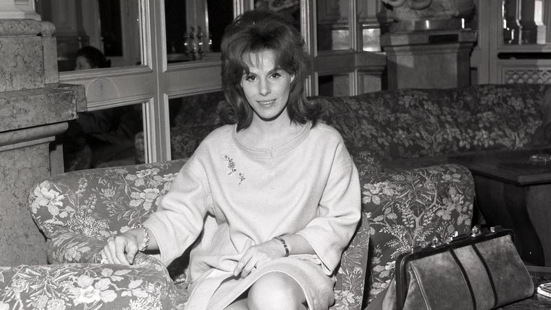 Ornella Vanoni, la mappa dei ricordi: i giardini di via Palestro col nonno, la dimora di largo Treves e il pentimento per il nido venduto /