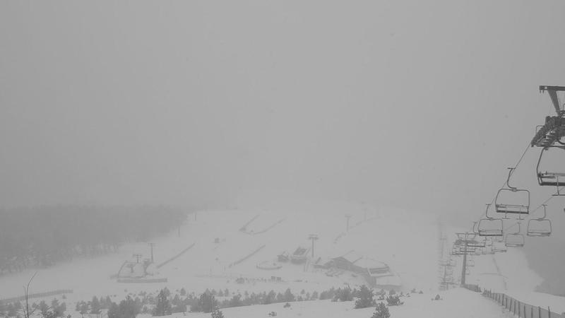 Dove andare a sciare nelle Marche: aprono gli impianti di Frontignano e Bolognola