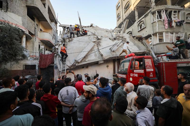 Israel says IDF strikes kill 5 Hamas officials as terror group issues threat to end truce Israel says IDF strikes kill 5 Hamas officials as terror group issues threat to end truce