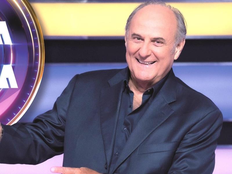 Scotti e De Martino, i «game show» inondano la prima serata