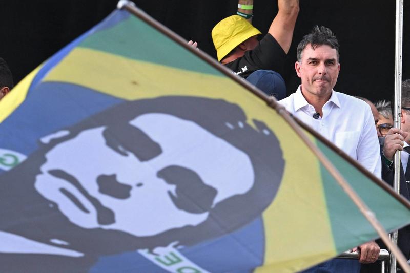 Vídeo da tornozeleira é epitáfio surreal da era Bolsonaro