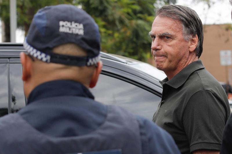Ao ver Bolsonaro na cadeia, lembre-se: ali está o maior criminoso da história da República