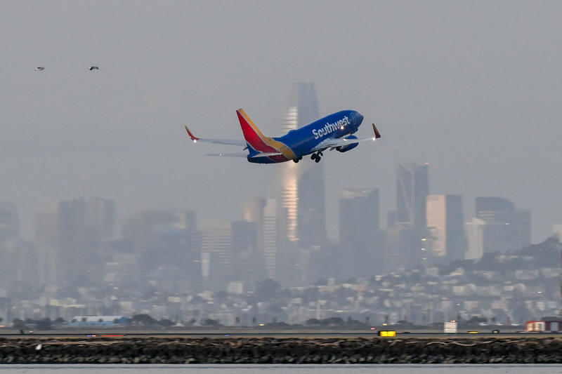 One of America's most hated airlines pulls out of Palm Springs