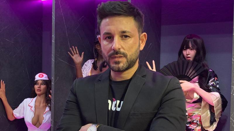 Bambole sexy, inaugurato il negozio. “Non c’è nulla di sbagliato, la sessualità è un diritto per tutti”