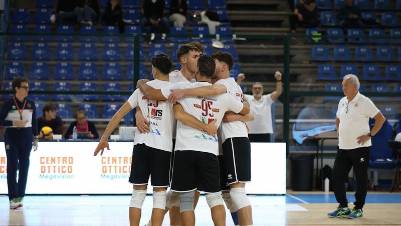 Cavallino 4 Torri, rimonta a metà. A Macerata conquista un punto