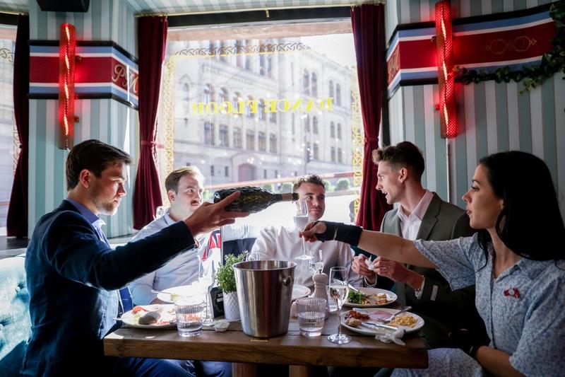 Drikk deg rik og vellykket