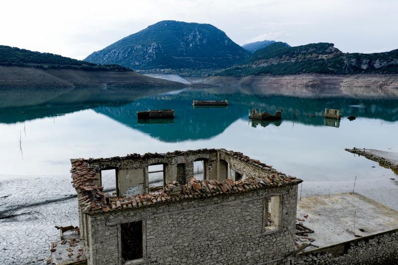 Μέτρα για τη λειψυδρία: Στο ίδιο αναποτελεσματικό έργο θεατές